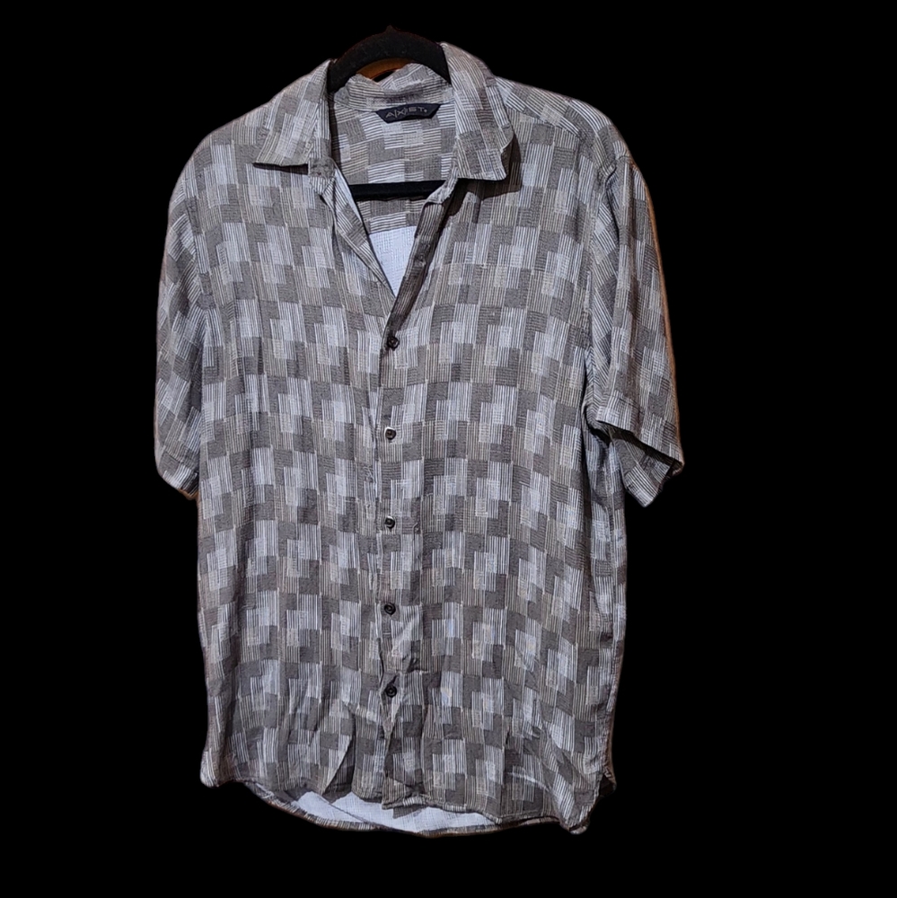 Axist men's button-down short sleeve shirt